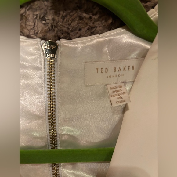 Ted Baker London White V-Neck Midi Dress - Picture 2 of 8